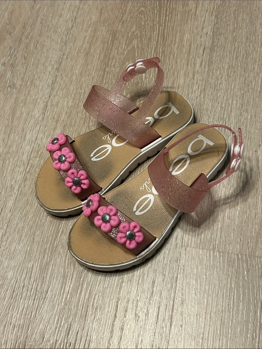 Bebe Little Girls Pink Floral Strap Sandals Sz XL 11/12